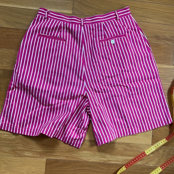 Shorts - Picture 5 of 5